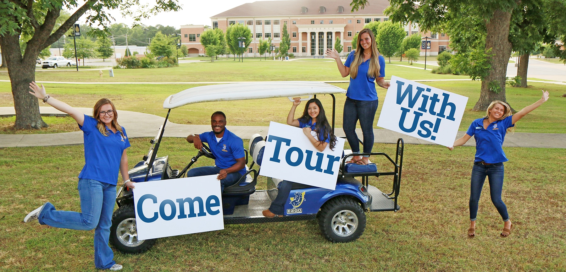 college campus tours