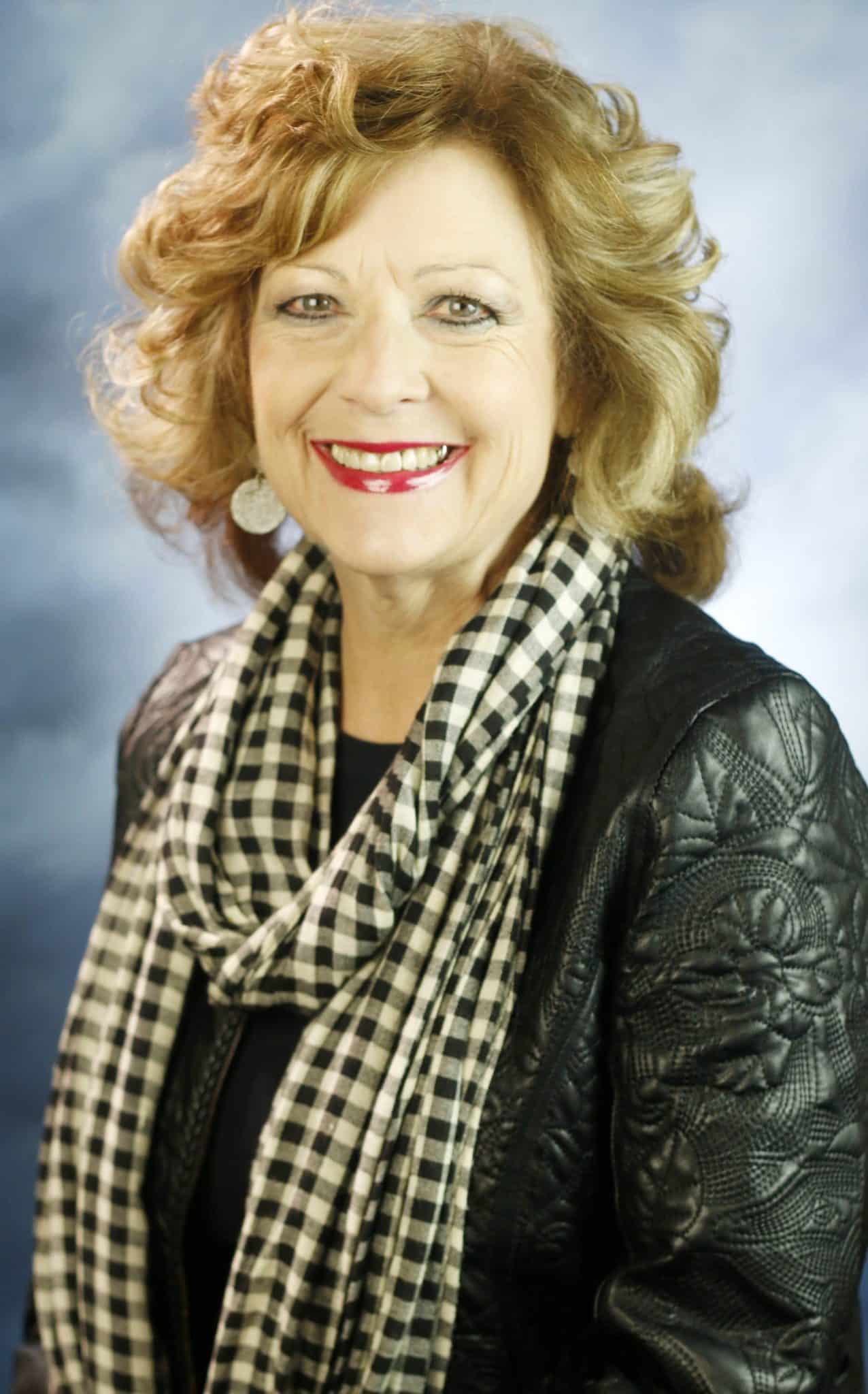 Waters, Angie | Campus Directory | Southern Arkansas University