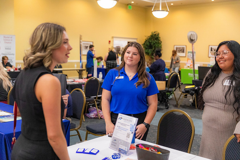 1FE_CC_5881567_600341888_4